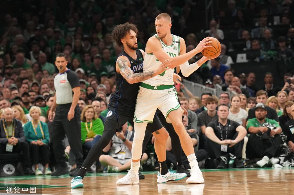 在全球足球 在全球足球