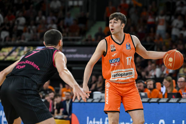 一场并被处 一场并被处