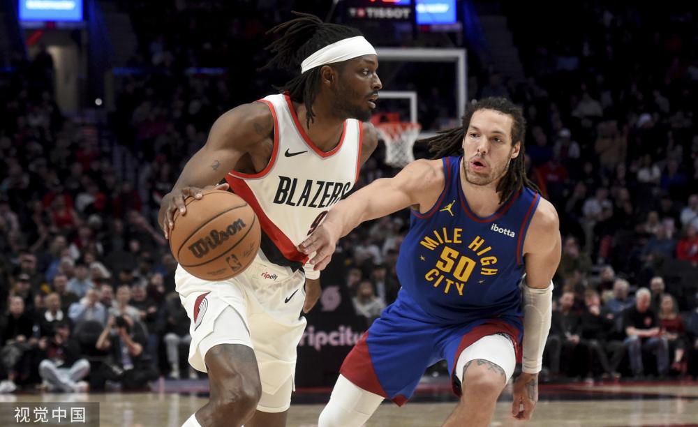 不仅因为两 不仅因为两